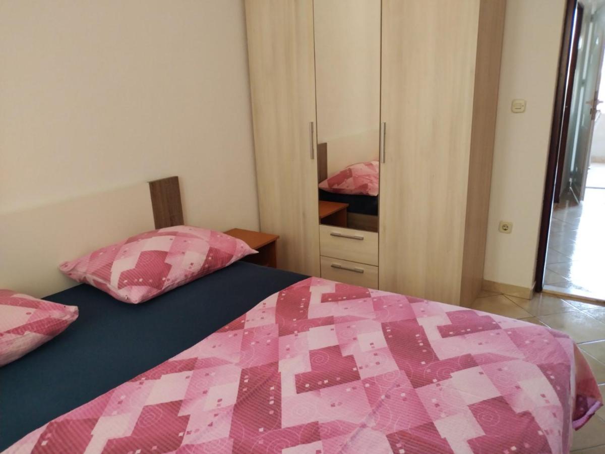 Apartman Kristina Sa Dvije Sobe 比奥格勒·纳·莫鲁 外观 照片